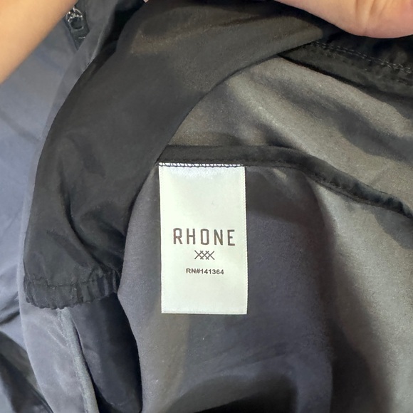 Rhone M19 The Breaker Jacket with hood - Picture 9 of 13